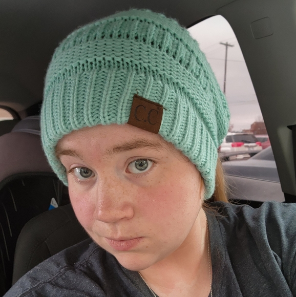 Meet your Posher, Alena - Picture 1 of 1